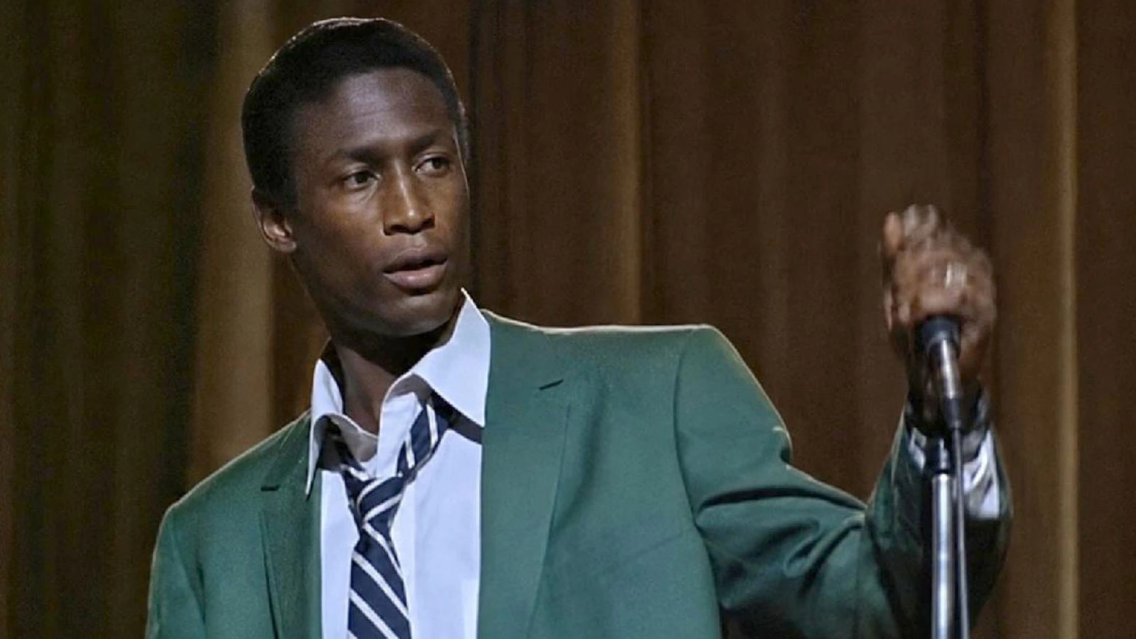Dünyaca ünlü oyuncu Michael Wright 70 yaşında hayatını kaybetti