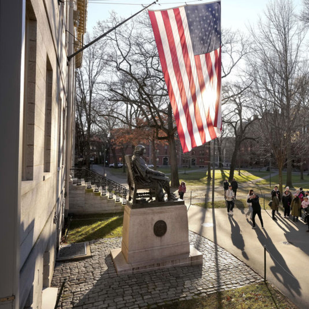 Harvard Rektörü: Yasal haklarımızdan ödün vermeyeceğiz