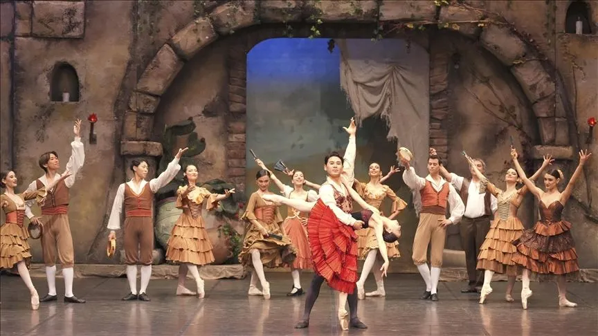 Antalya Devlet Opera ve Balesi "Don Kişot" balesinin prömiyerini sahneleyecek