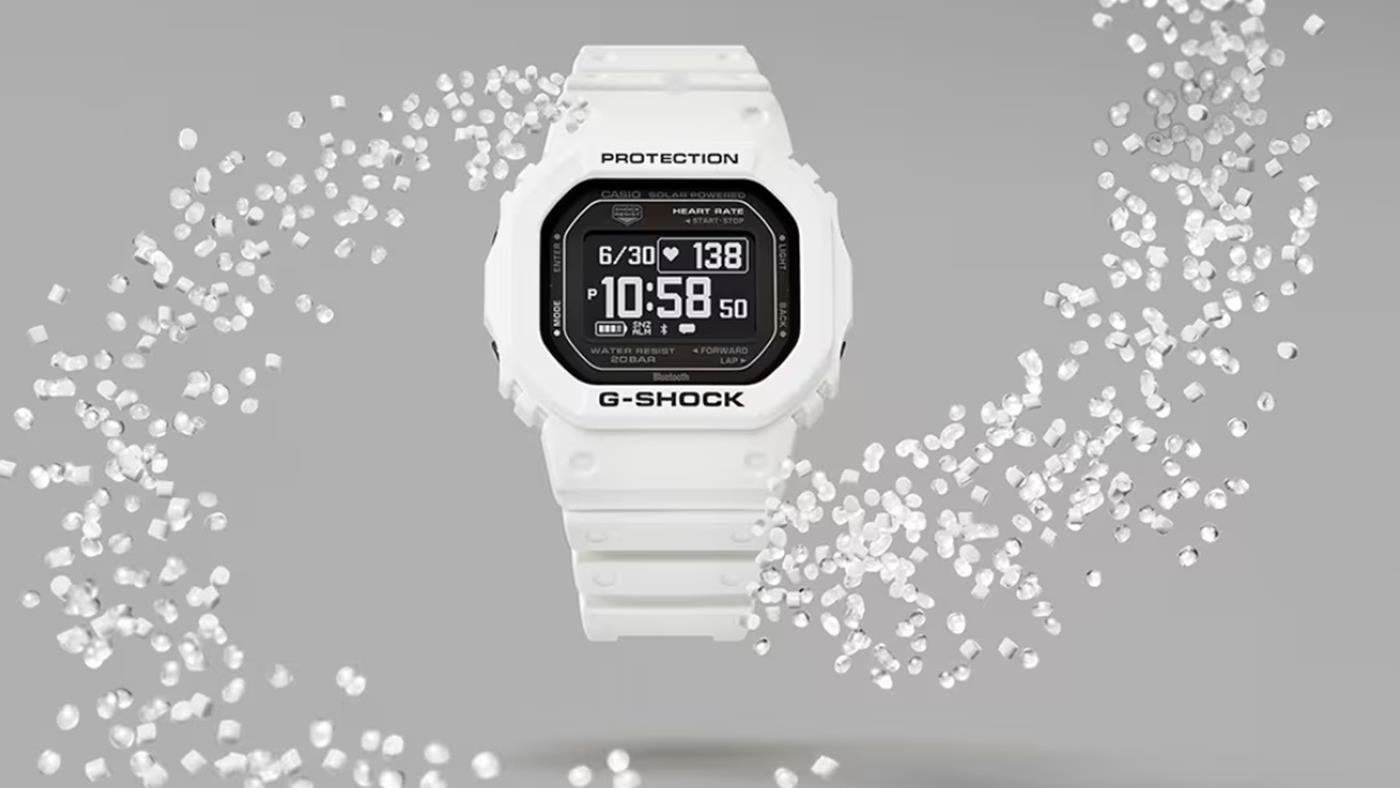 Casio güneş enerjili akıllı saatini duyurdu