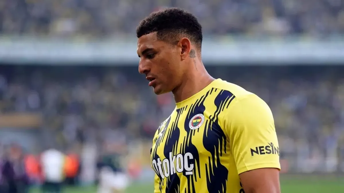TRANSFER HABERLERİ: Fenerbahçe'de beklenen ayrılık yakın!