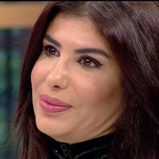 Şarkıcı Hatice'ye Büyük Şok: Linke Tıkladı Bütün Parasını Anında Çektiler