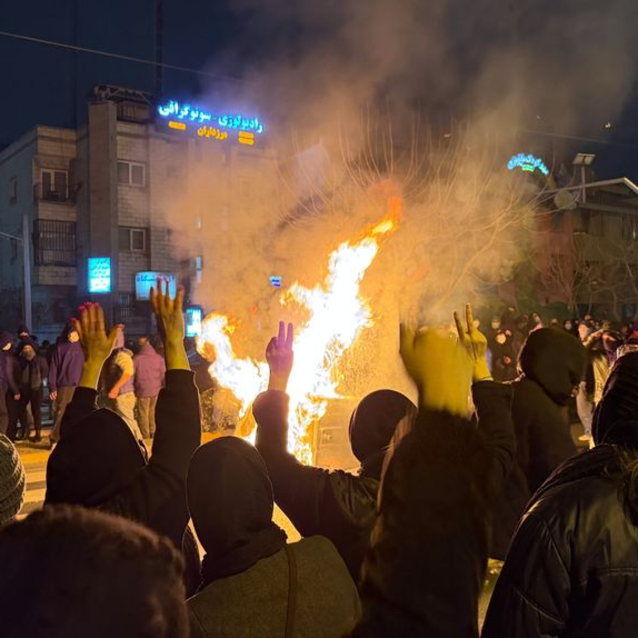 "İran'daki ölenlerin sayısı 6 bin 563'e yükseldi"