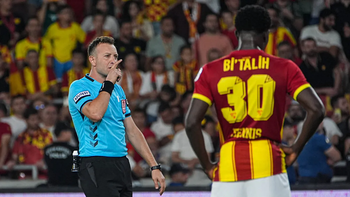 Göztepe-Fenerbahçe maçında VAR'dan penaltı kararı!