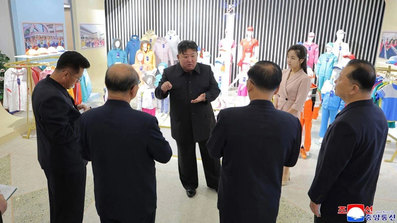 "Kim Jong-Un Öldü" İddiası: Kuzey Kore Devlet Medyası Fotoğraflarla Yalanladı