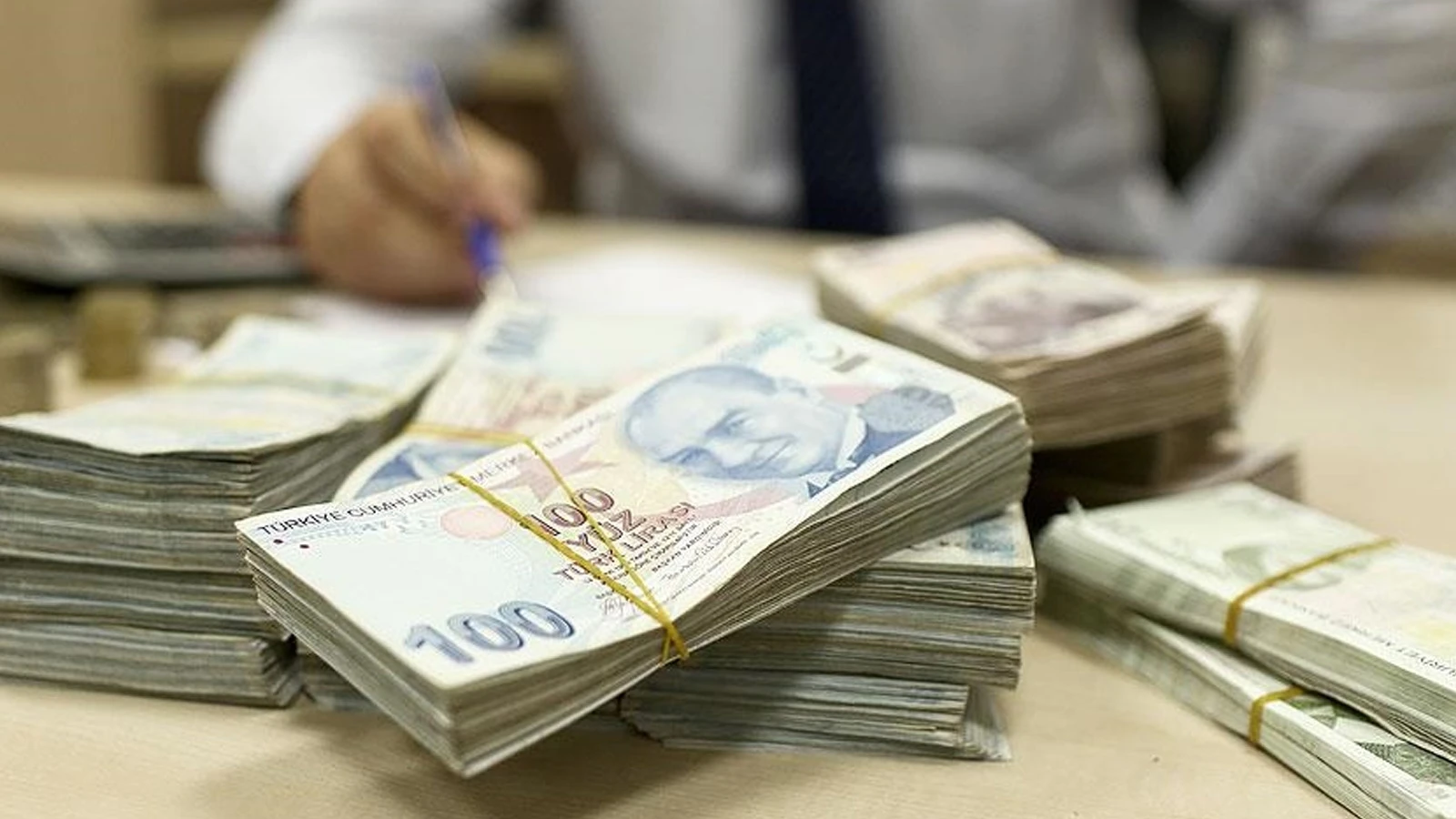 Zirai dondan etkilenen çiftçilere kısa sürede destek ödemesi yapılacak