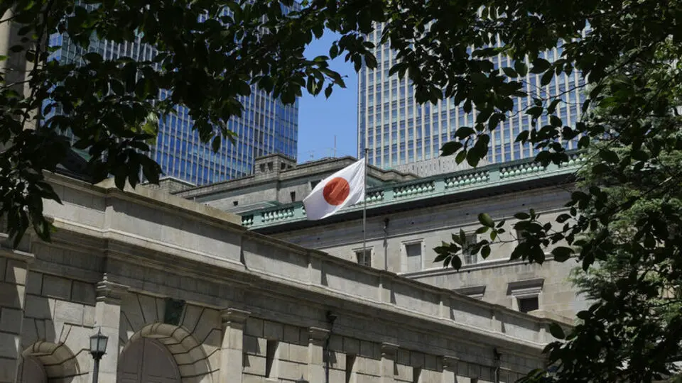 BOJ tutanakları Aralık ayına işaret etti