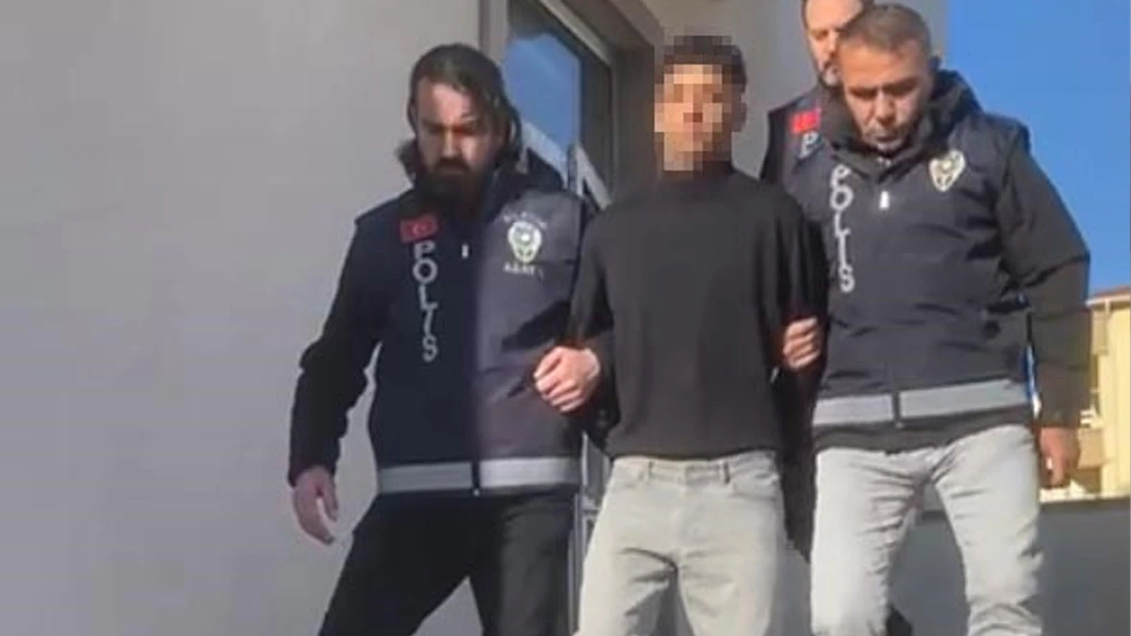 Bilecik'te kan donduran olay: Sokak ortasında bıçaklanmış cesedi bulundu