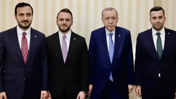 Cumhurbaşkanı Erdoğan, Üsküdar Ve Ataşehir Belediye Başkan Vekilleri'ni Kabul Etti