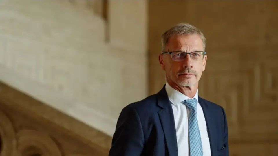 "AMB faiz konusunda en az Eylül'e kadar beklemeli"