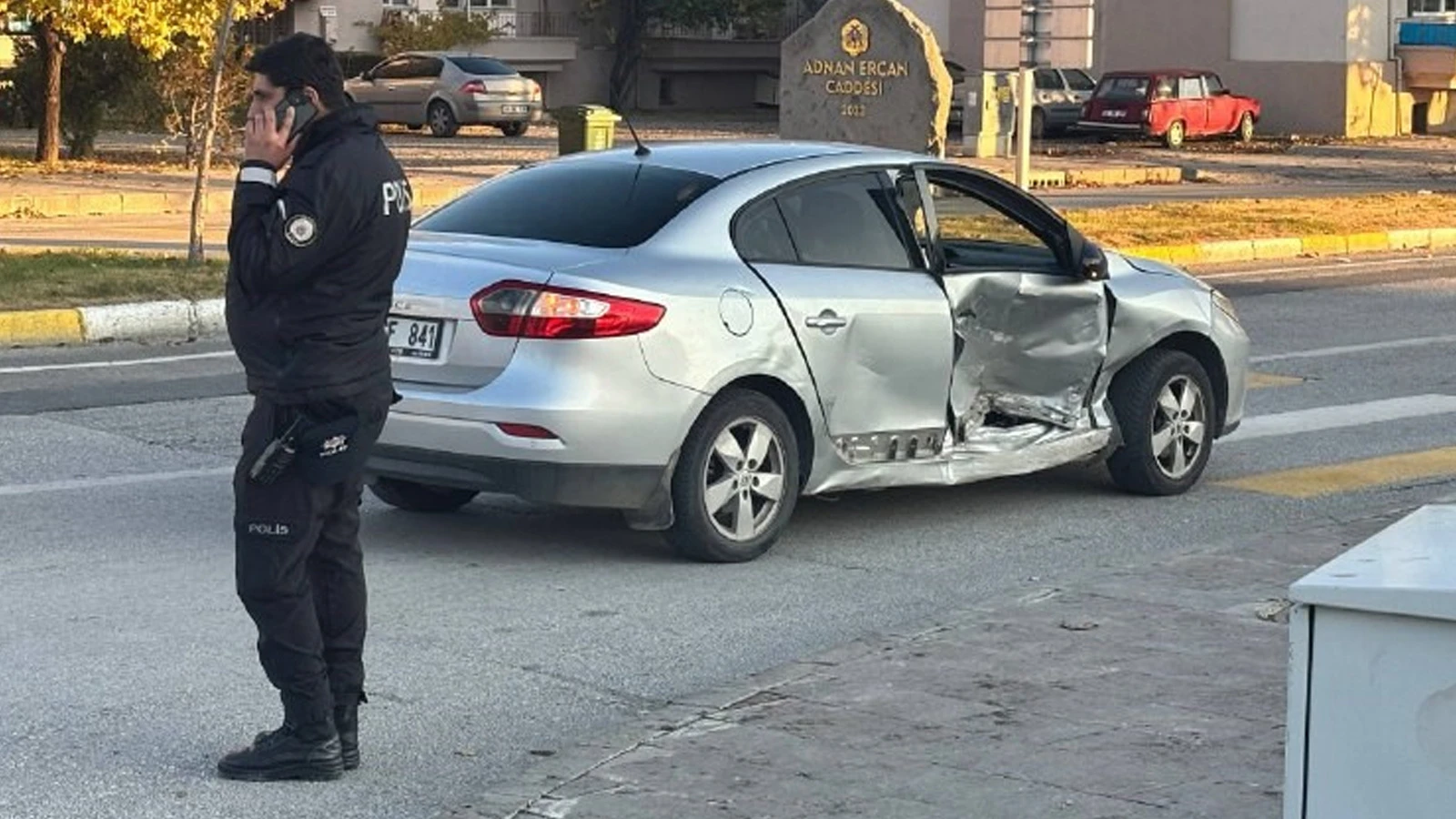 Erzincan’da trafik kazası: 2’i çocuk 4 yaralı