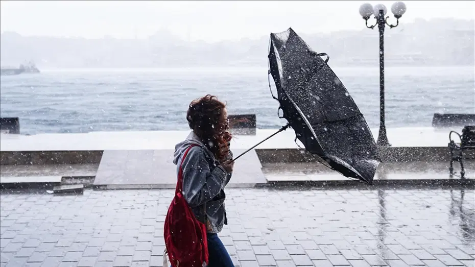 Meteoroloji'de 4 il için sarı kodlu uyarı: Kuvvetli sağanak, hortum, dolu...