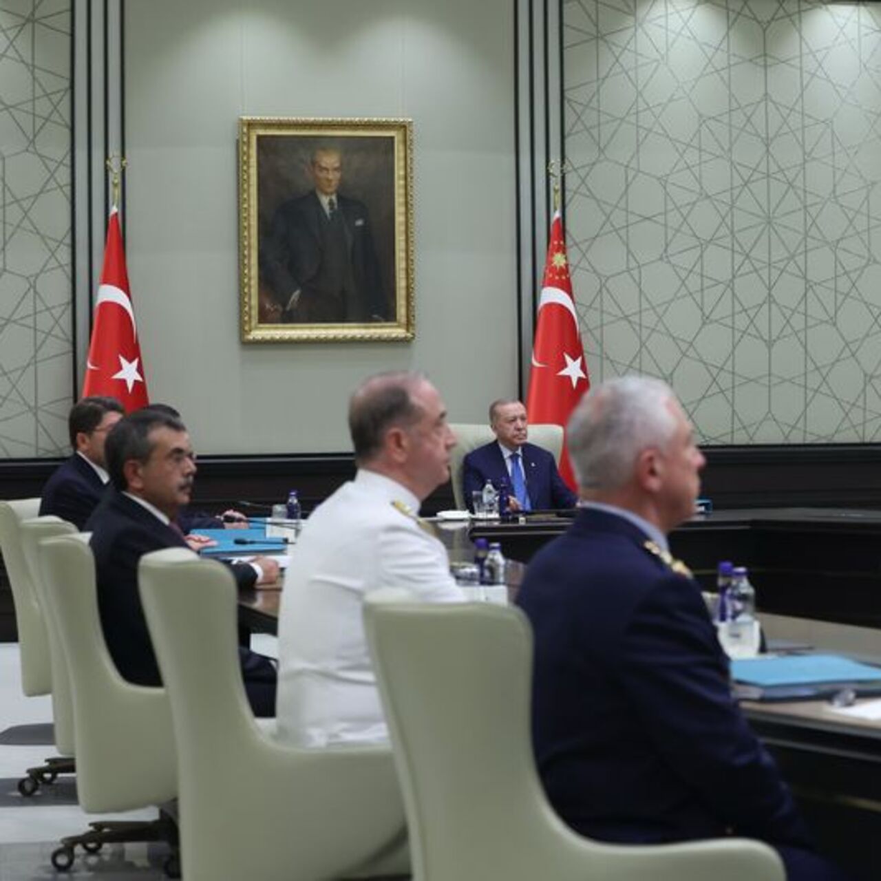 Yüksek Askeri Şura Toplantısı'nda dikkat çeken kararlar