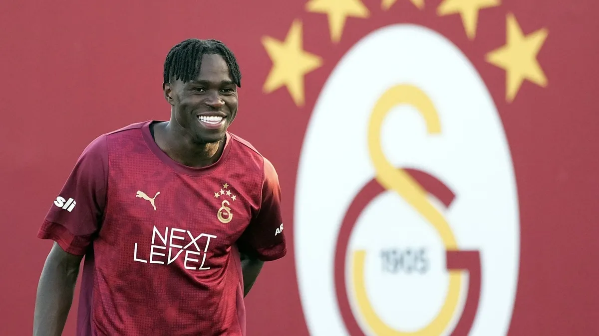 Galatasaray'ın yeni transferi Wilfried Singo ilk idmanına çıktı!