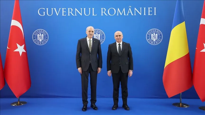 TBMM Başkanı Kurtulmuş, Bükreş'te, Romanya Başbakanı Bolojan ile görüştü