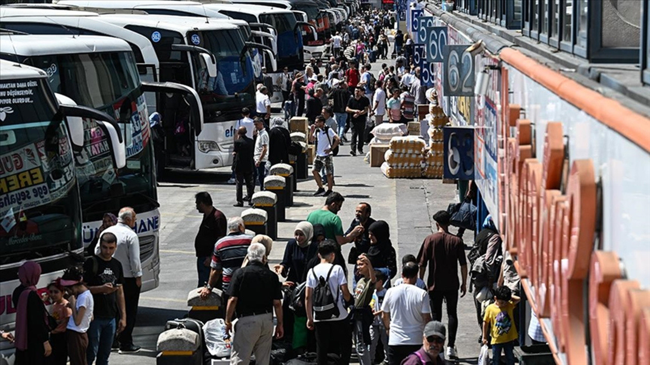 Bayrama yakın alınan otobüs biletleri bu sene de cep yakacak