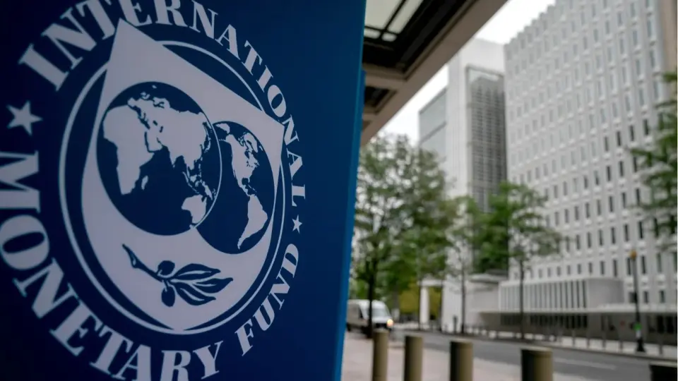 IMF, Çin büyüme tahminlerini yükseltti