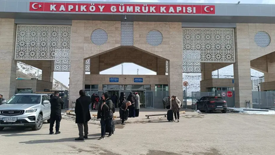 İran sınırında son durum: Ülkelerine dönüyorlar