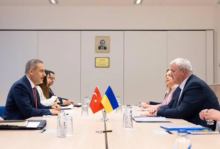 Bakan Fidan, Ukraynalı mevkidaşı Sibiha ile bir araya geldi