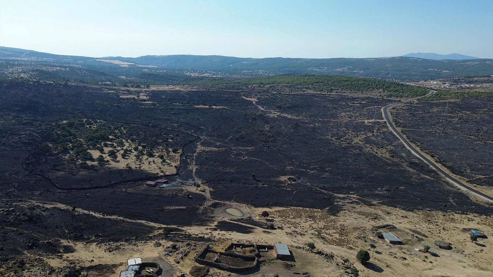 Çanakkale'nin Ayvacık ilçesindeki yangın kontrol altına alındı
