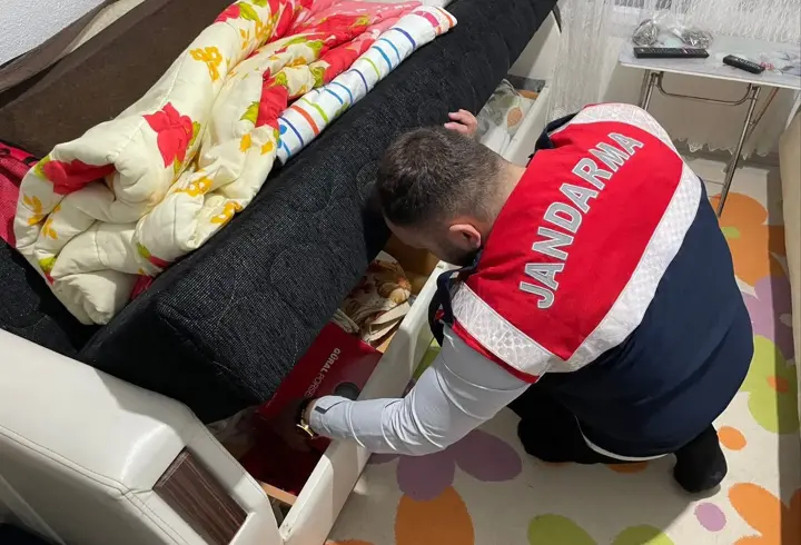 MİT'ten veri casuslarına operasyon: 3 kişi tutuklandı