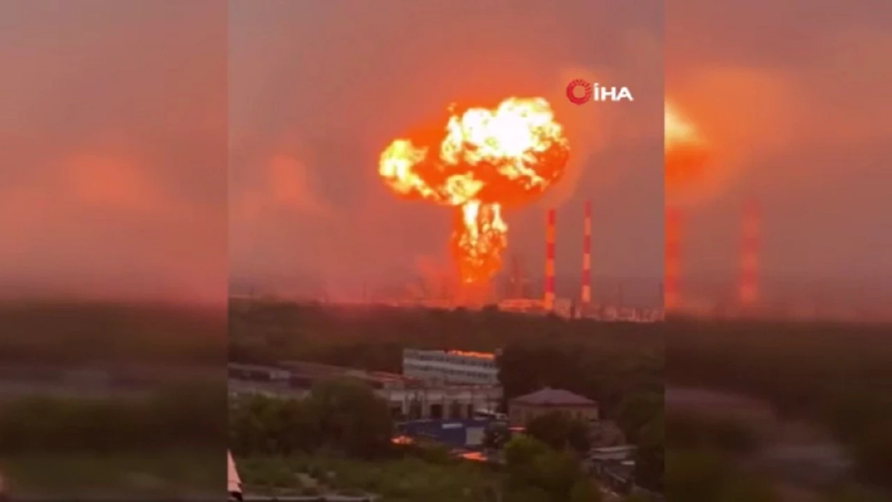 Ukrayna ordusu, Rus petrol tesislerine saldırdı
