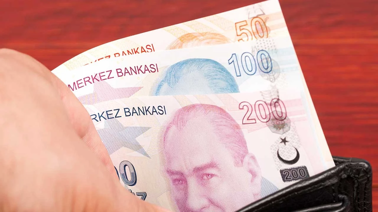 Asgari ücrete ara zam gelecek mi? Asgari ücret artacak mı, yükselecek mi?