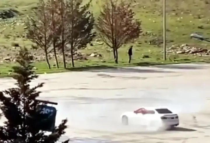 Plakasını kapattığı otomobille drift atan sürücüye 58 bin TL ceza