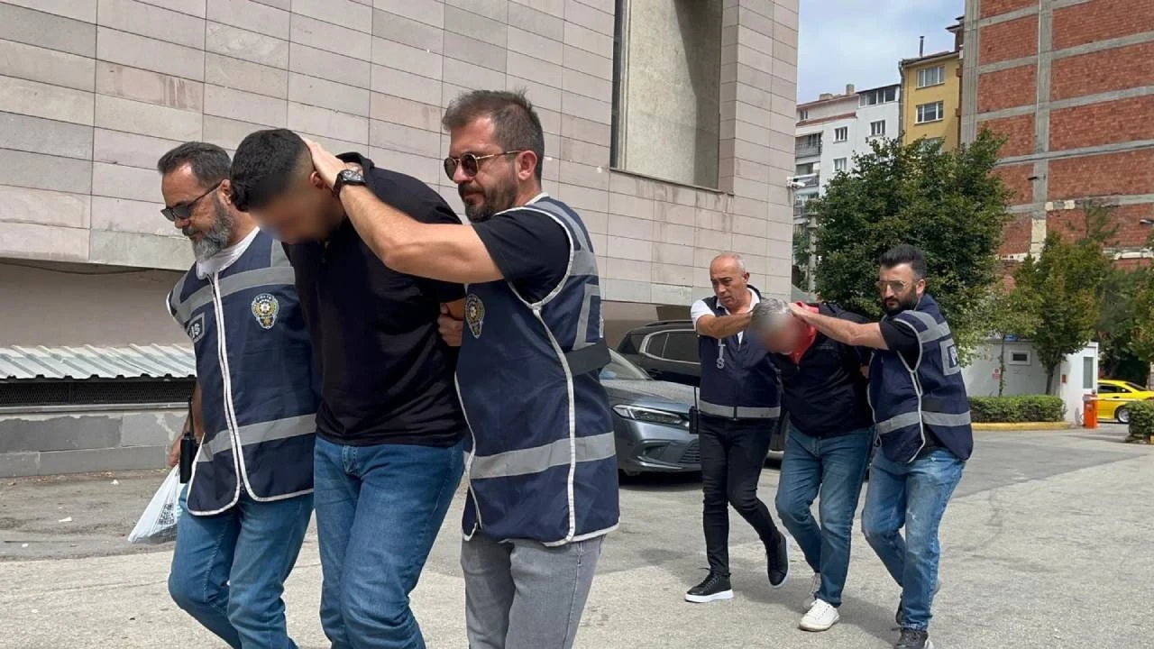 Adam toplayıp başhekimliği basmışlardı! Ambulans kovalayan baba-oğul adliyeye sevk edildi