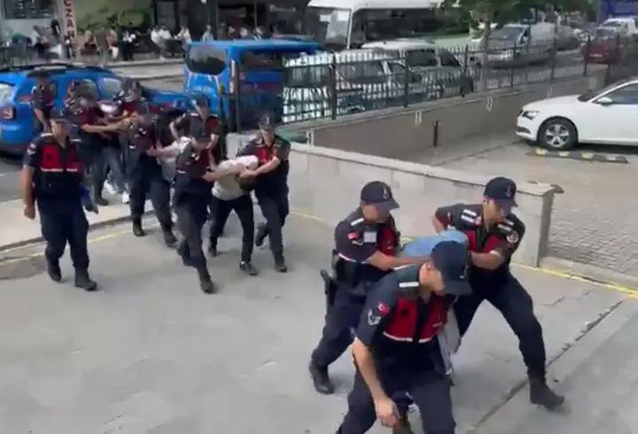 Tekirdağ'da 'yağma' ve 'kasten yaralama' şüphelisi 5 kişi tutuklandı