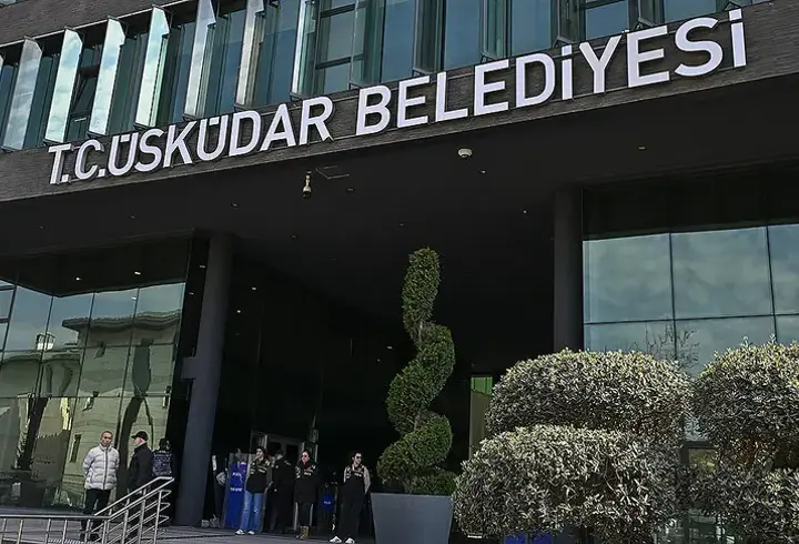 Üsküdar Belediyesi'ne operasyon: 20 kişi adliyeye sevk edildi