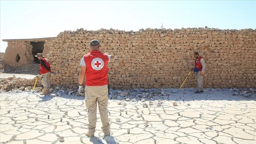 Uluslararası Kızılhaç Komitesi, Suriye'de patlamamış mühimmatları temizliyor