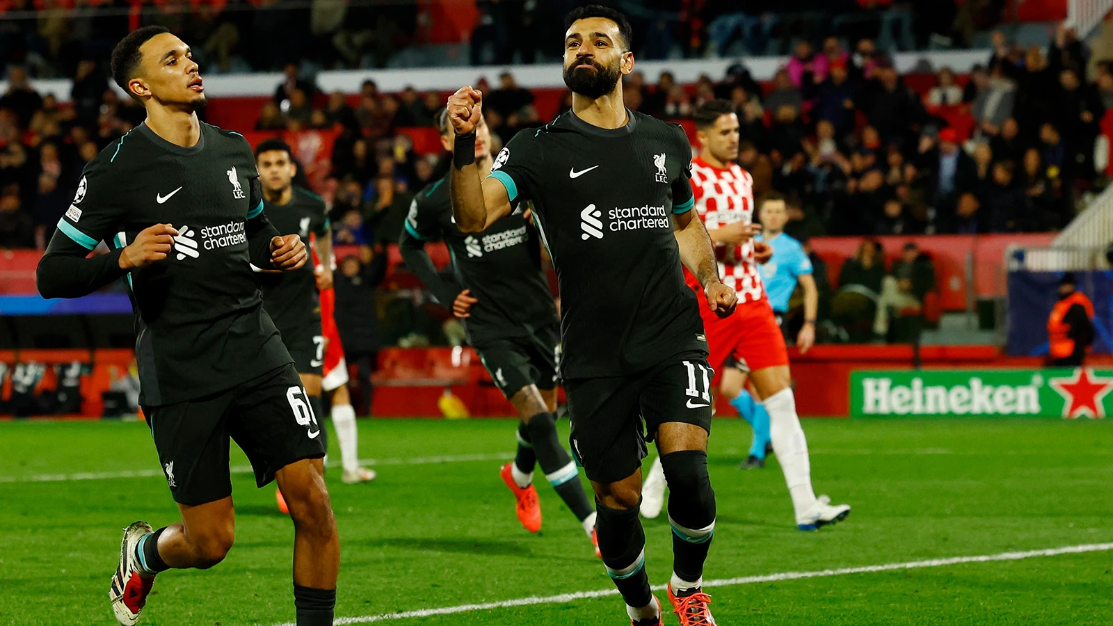 Liverpool'da yıldız isimlerin kaderi belli oluyor: Salah, van Dijk, Alexander-Arnold