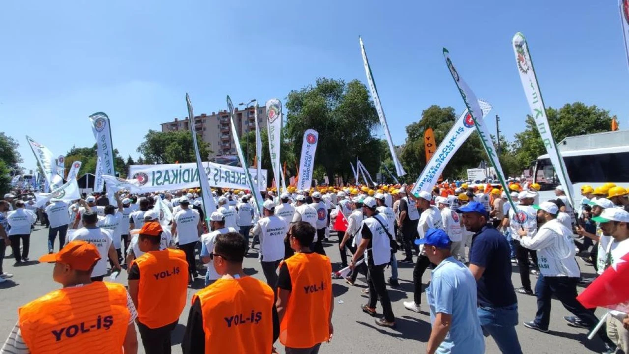 Kamu işçisi zammında anlaşamayan Türk-İş eylem takvimi oluşturdu