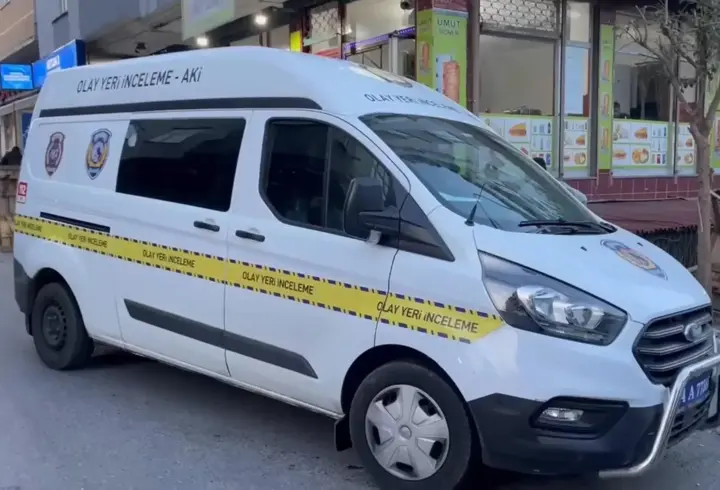 İstanbul - Almanya’da yaşayan ağabeyi ile problemi olan kardeş, kiracının dükkanını pompalı tüfekle bastı