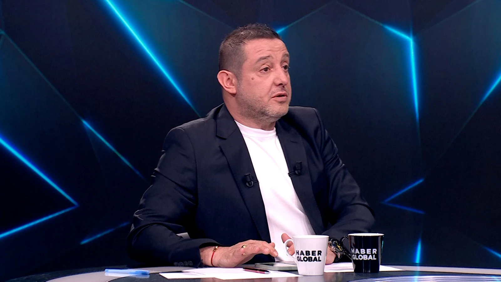 Ali Koç'a bir sene önceki sözlerini hatırlattı: "Yüz tane done koy 99'u seçime git diyor"