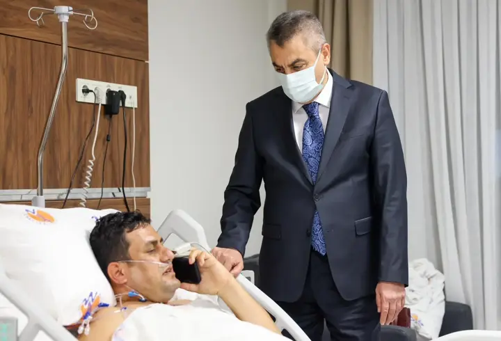 Okul bahçesinde tüfekle vurulmuştu: Okul müdürü Ender Kara'dan sevindiren haber