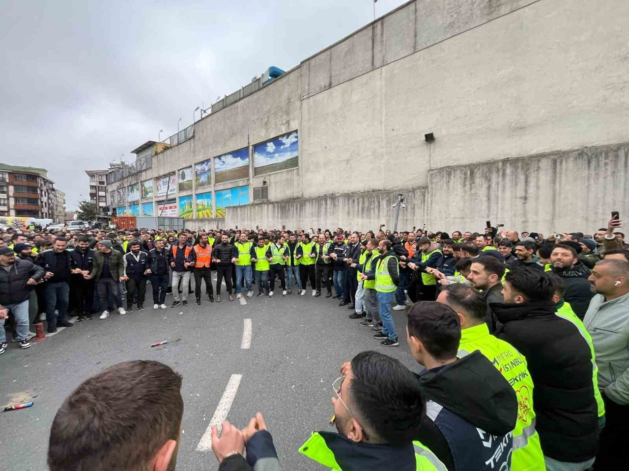 Toplu İş Sözleşmesi görüşmelerinde anlaşma sağlanamadı: Metro İstanbul işçileri grev kararı aldı