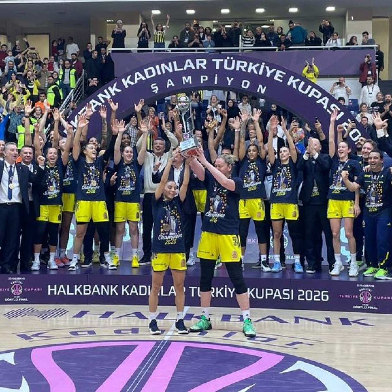 Türkiye Kupası Fenerbahçe Opet'in!