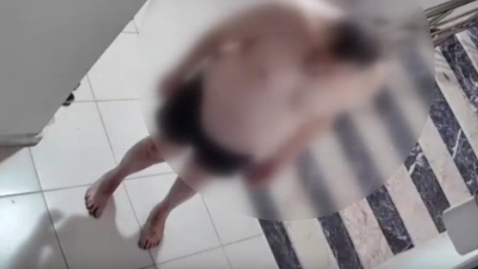 Evini ateşe verdi, gözaltına alındı... Nezarethanede rahatsızlandı, hastanede öldü