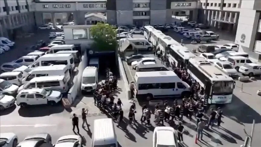 İstanbul'da suç örgütüne yönelik operasyonlarda 89 şüpheli yakalandı