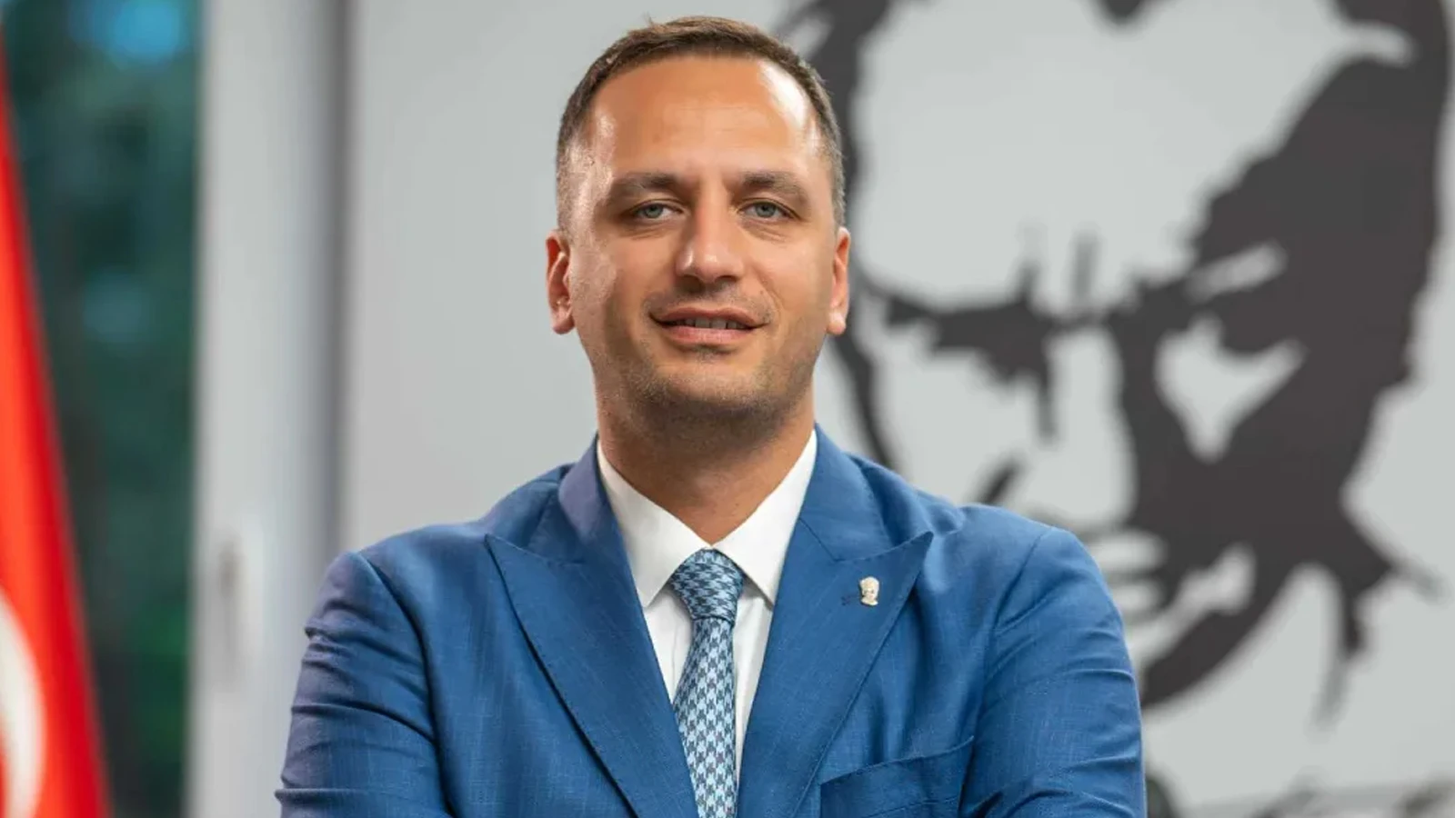 Bornova Belediye Başkanı Ömer Eşki gözaltına alındı