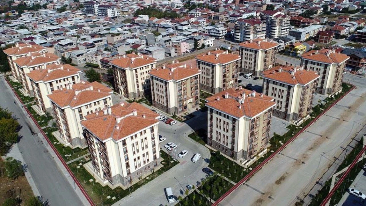 Sektör temsilcileri konut piyasasını değerlendirdi: Satışlarda artış sürecek mi?