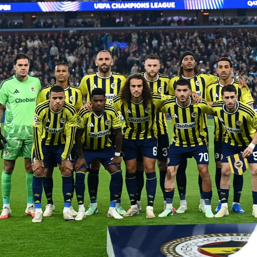 Fenerbahçe’de Alanyaspor Maçında Hangi Oyuncular Forma Giyemeyecek? Eksik İsimler Belli Oldu