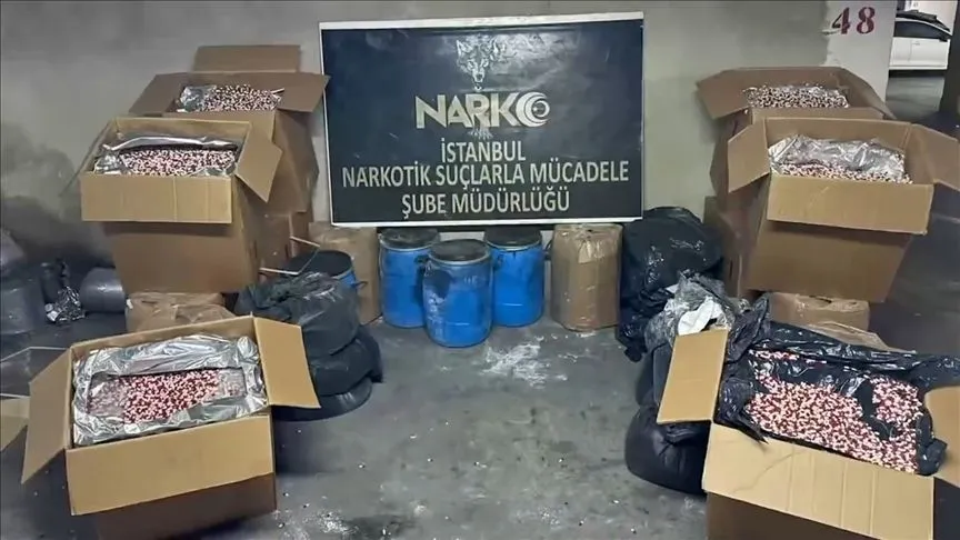İstanbul'da düzenlenen operasyonda 2 milyon 760 bin uyuşturucu hap ele geçirildi