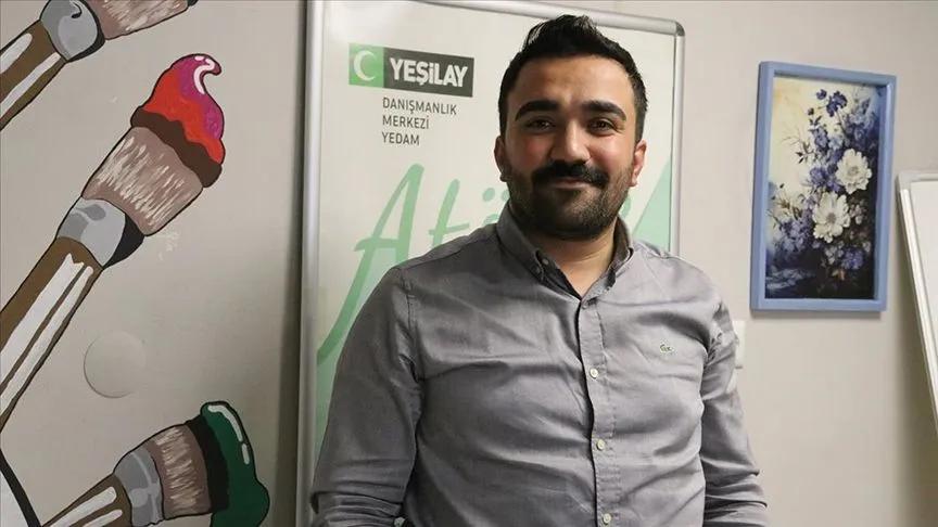 Arkadaşına destek için gittiği Yeşilay'ın yöneticisi oldu