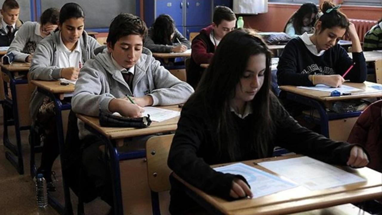 15 tatil ne zaman? İlk dönem ne zaman bitecek?