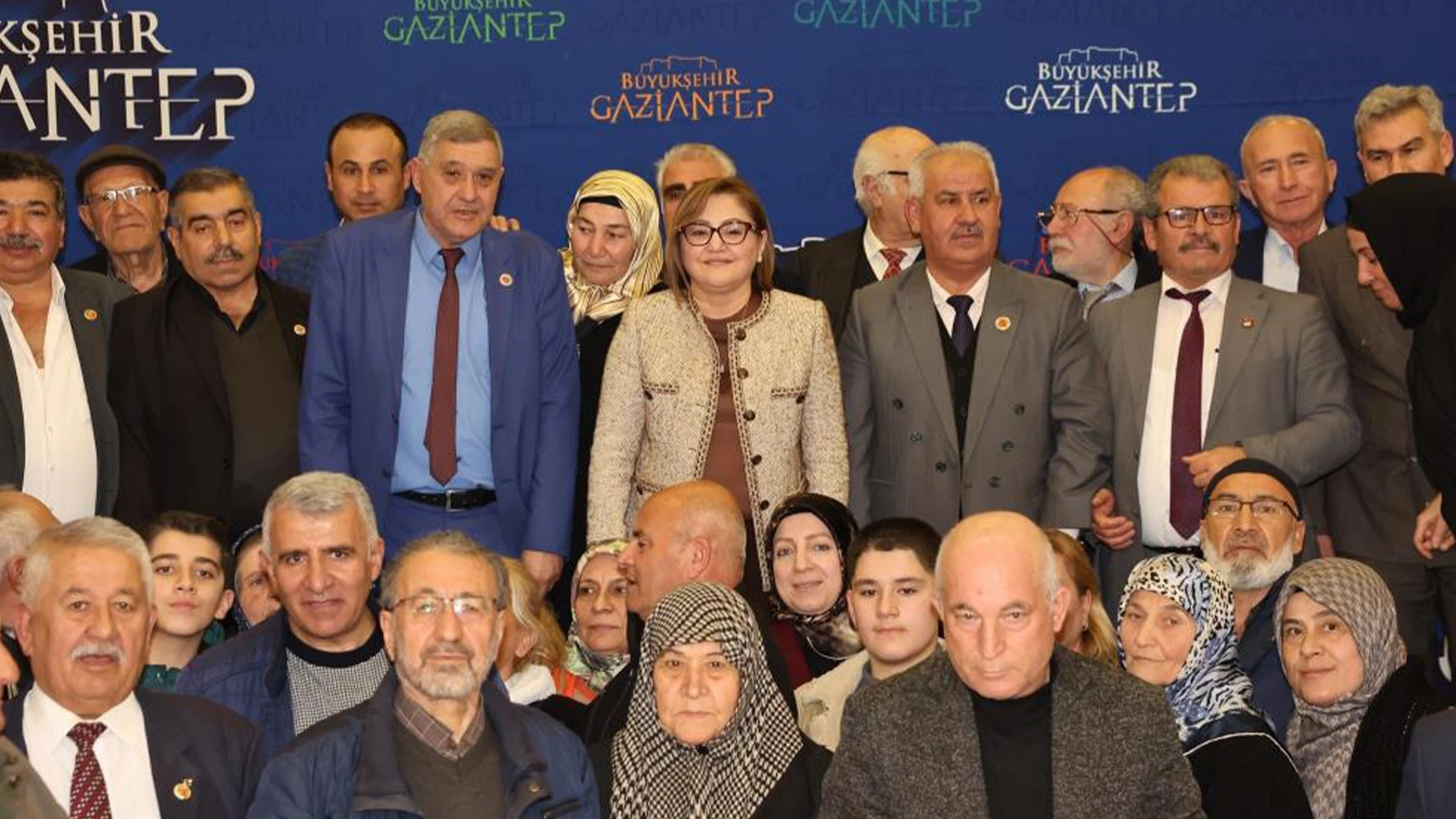 Emeklilere müjde! "Hayırlı uğurlu olsun" diyerek duyurdu