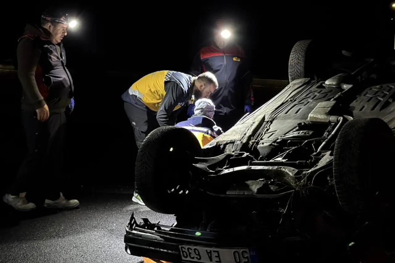 Nevşehir'de Devrilen Otomobilin Sürücüsü Hayatını Kaybetti