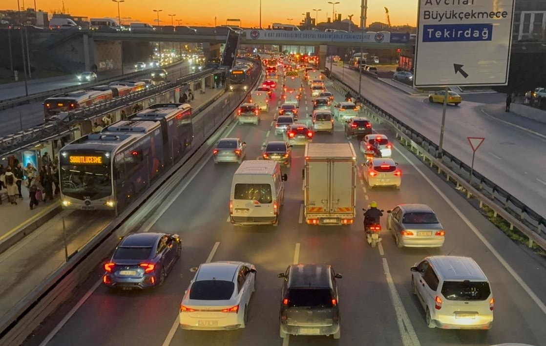 İstanbullular dikkat! Yarın bu yollar trafiğe kapatılacak